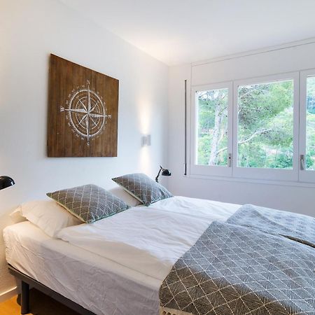 베구르 La Vie En Rouge Sa Riera Duplex, Private Parking 아파트 외부 사진