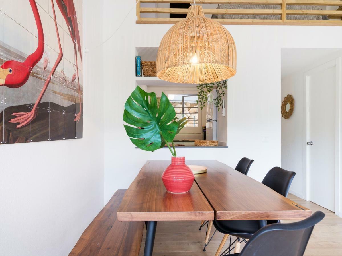 베구르 La Vie En Rouge Sa Riera Duplex, Private Parking 아파트 외부 사진